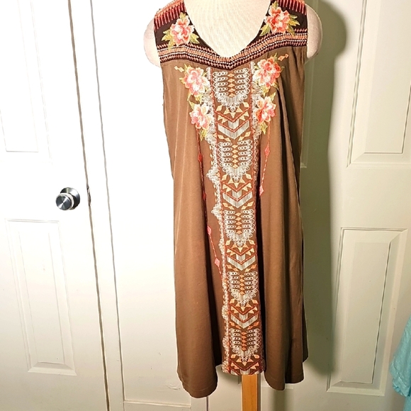Johnny Was Dresses & Skirts - Johnny‎ Was Olive Green  Sleeveless Dress with Floral Embroidery. Size Meduim